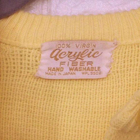 Vintage 50s-60s Cardigan Yellow Diamond Knit - Picture 8 of 13